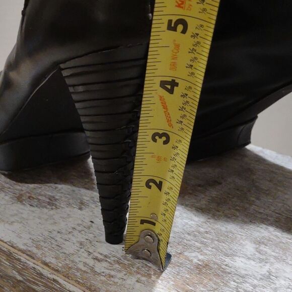 👍  B Makowsky Funky Vintage Leather Heels Dancer S&M 5" Heel  Size 10 M  A11 - Picture 6 of 8